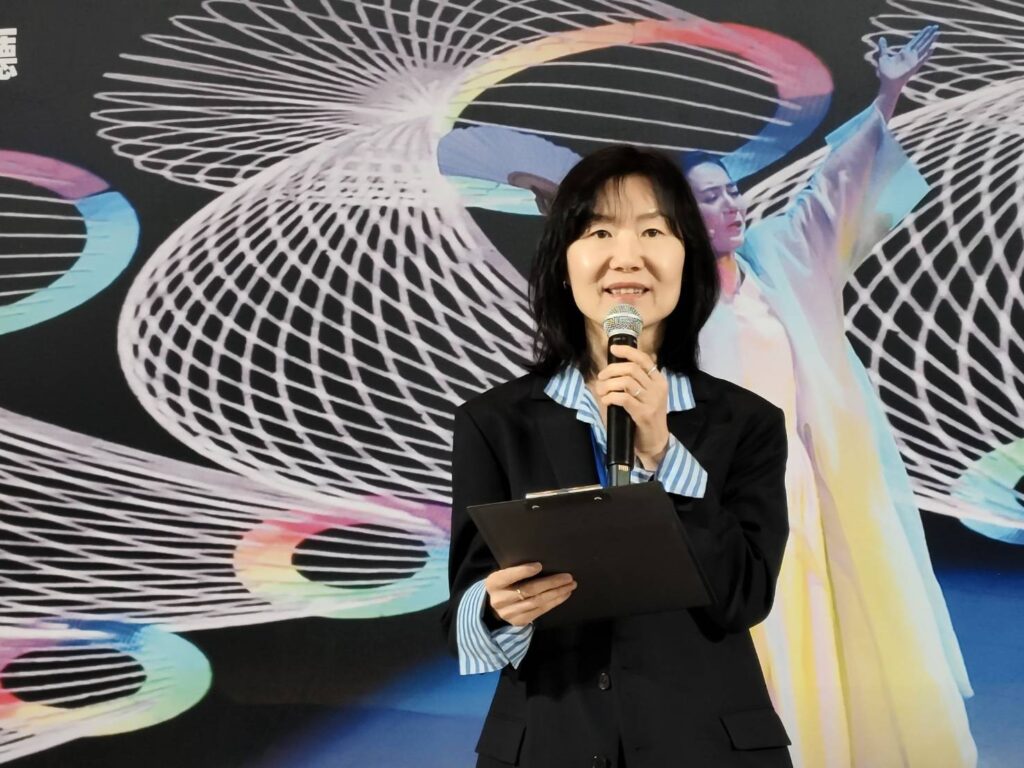 國立亞洲文化殿堂財團(ACCF)文化流通組組長權成雅表示,《看.見沈清》在臺演出,極具意義。(記者 陳安婷/攝)
