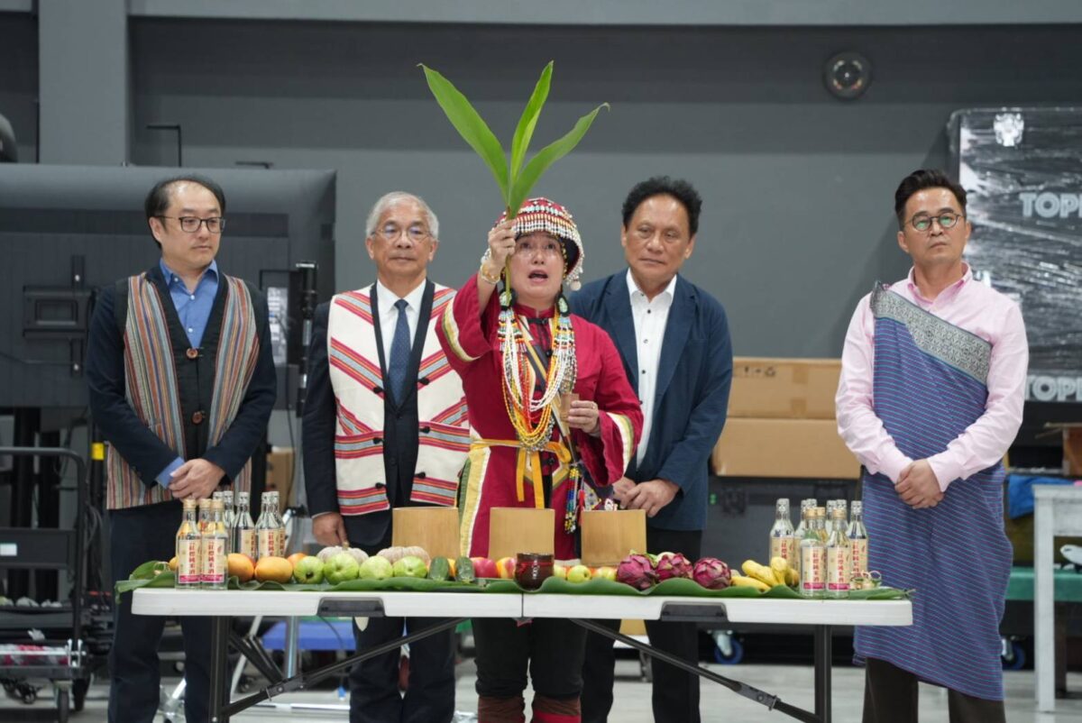 數位傳播賦能原青  原民會曾智勇主委出席世新大學原資中心十週年慶
