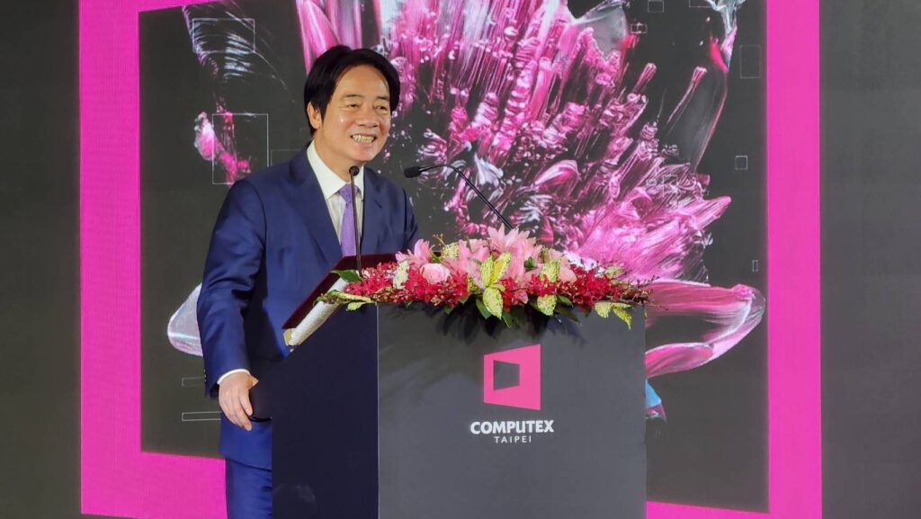 ▲賴清德總統在台北國際電腦展開幕式上表達對臺灣AI產業的利基與優勢。（記者 辛澎祥/攝）