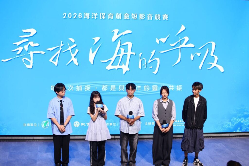 ▲南港分局的團隊說明參賽的過程與心得。(記者 辛澎祥/攝)