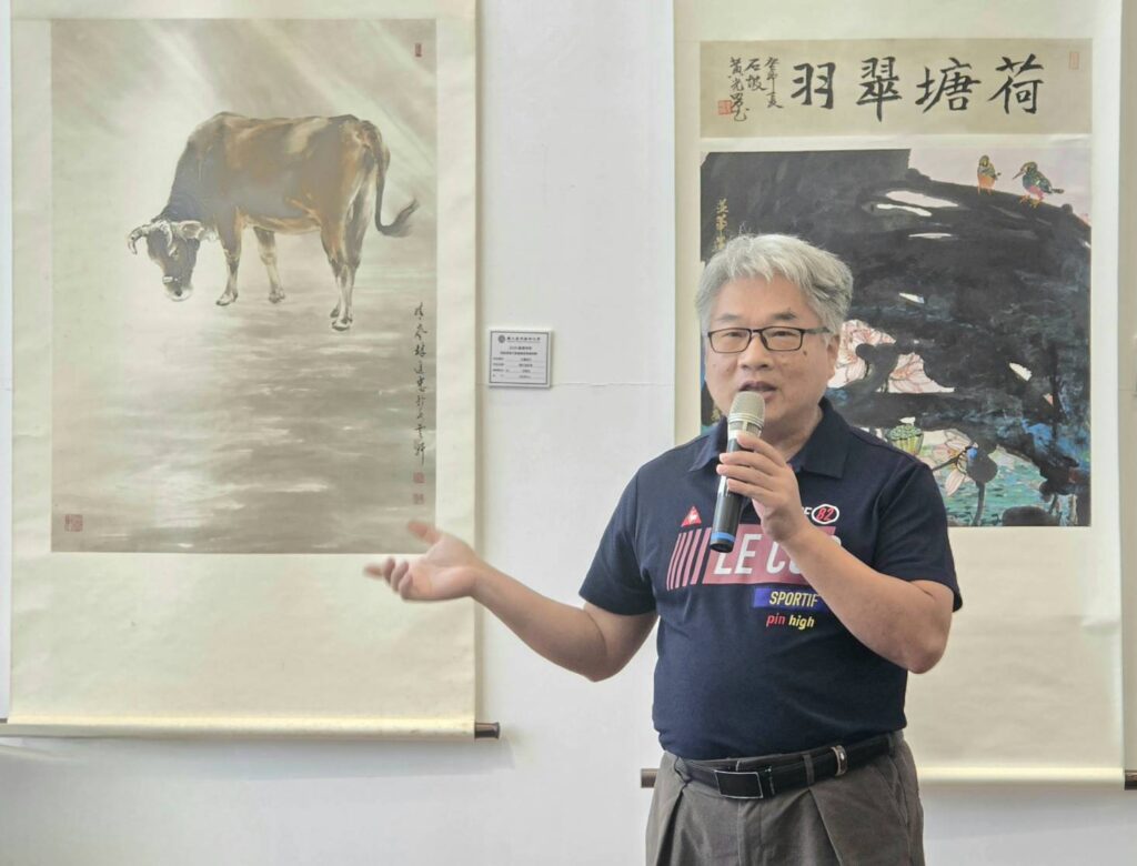 ▲三峽清溪巖祖師廟會長劉賢益強調,楊企霞教授發揚與傳承張進勇教授的精神與信念讓他相當感動,楊企霞教授培育年輕藝術家而計畫設立的獎助學金,清溪巖祖師廟也將全力配合與支持。(記者 詹佳綺/攝)