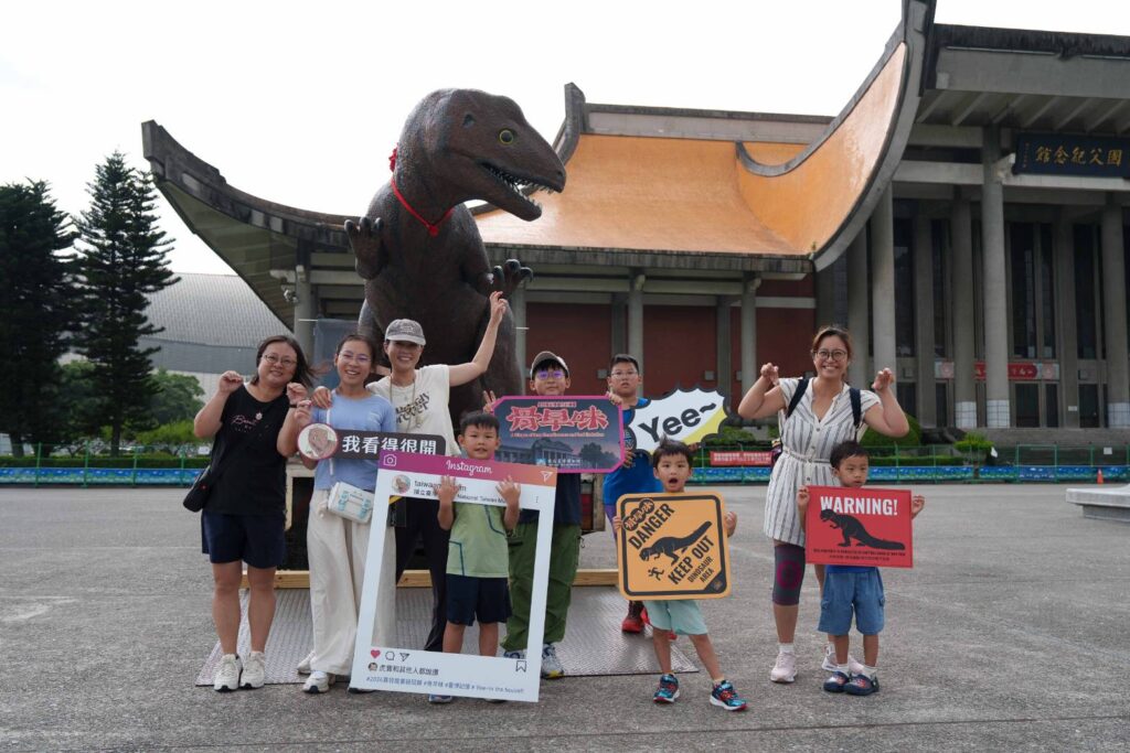 ▲重出江湖的異特龍，受到民眾的熱烈歡迎。（圖/臺博館 提供）