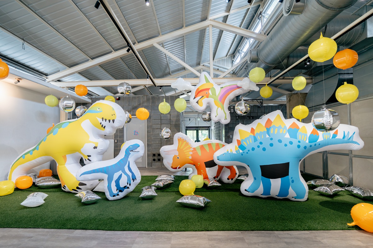 《紙上城市插畫展》 透過空間及音樂探索心靈旅程