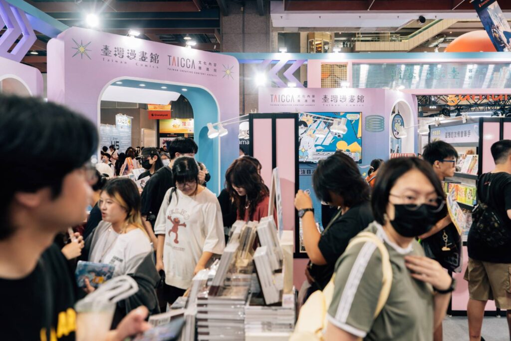 ▲開幕首日的臺灣動漫館吸引大批人潮。（圖/文策院 提供）
