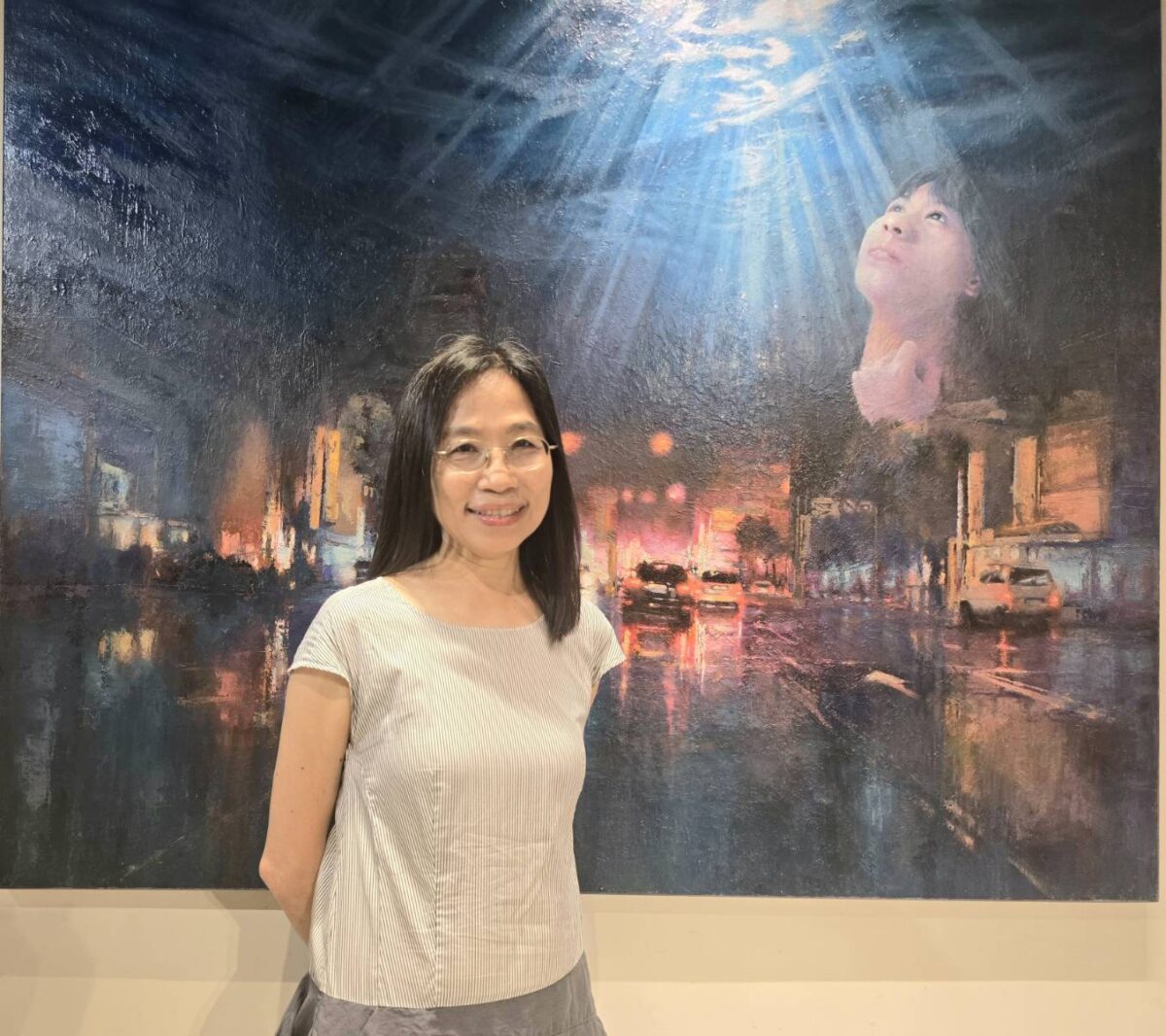 不在場的在場  余秀蓉以繪畫探尋存在的流動軌跡  在時空交會中開啟生命對話  讓視覺語言充滿詩意  備受正面評價