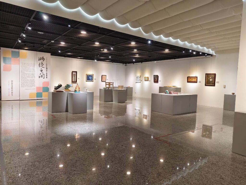 ▲刻正於彰化生活美學館展出的「師徒之間」工藝特展，令人眼界大開。（圖/彰化生活美學館 提供）