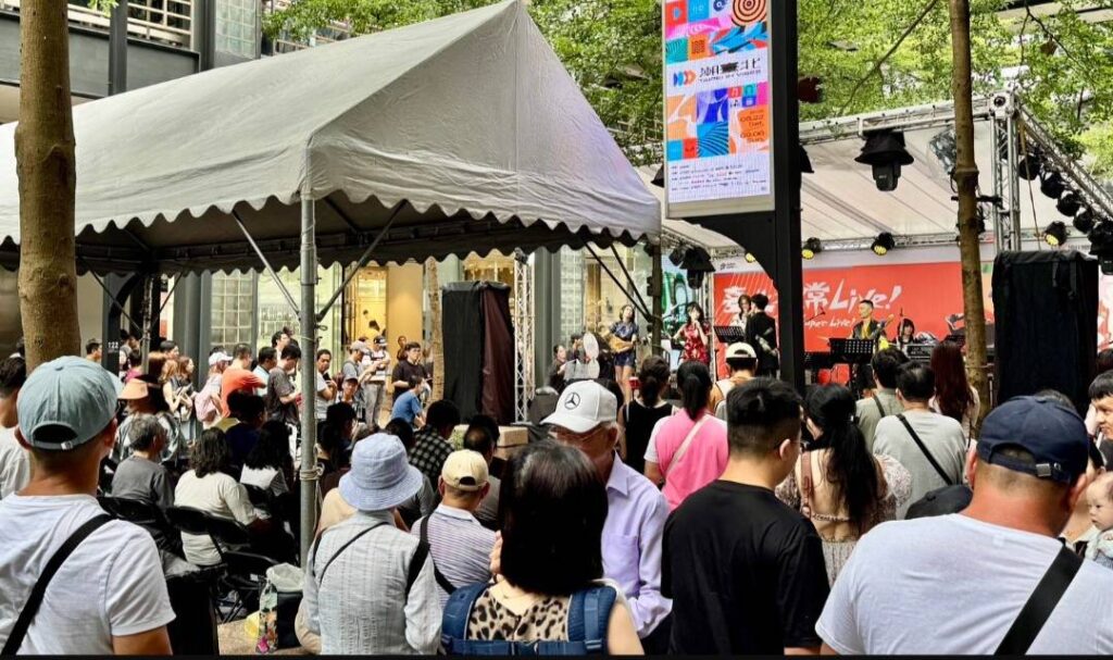▲活動現場引來眾多民眾的參與，場面熱烈。（圖/臺北市政府文化局 提供）