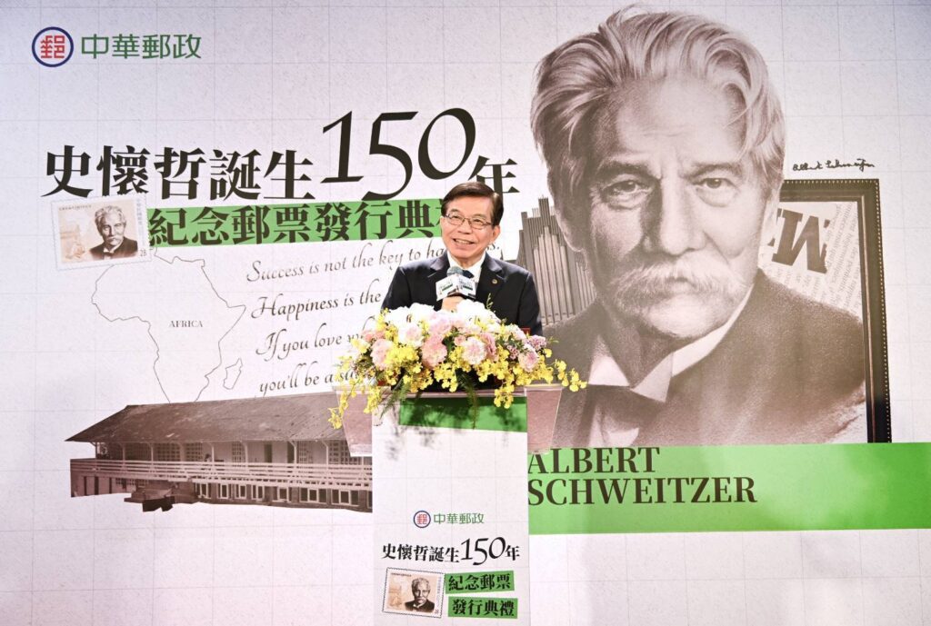 ▲中華郵政董事長王國材說明推出指定聯絡人服務措施的正面意義。(記者 辛澎祥/攝)