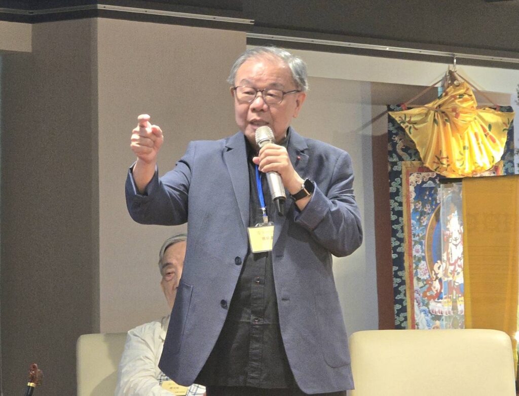 ▲中華民國書學會會長張炳煌教授,從e筆數位到AI生成的創作與推廣,將藝術文化的發展新貌賦予新的詮識與價值,被認為是理論與實務應用最具效益的典範。(記者 詹佳綺/攝)