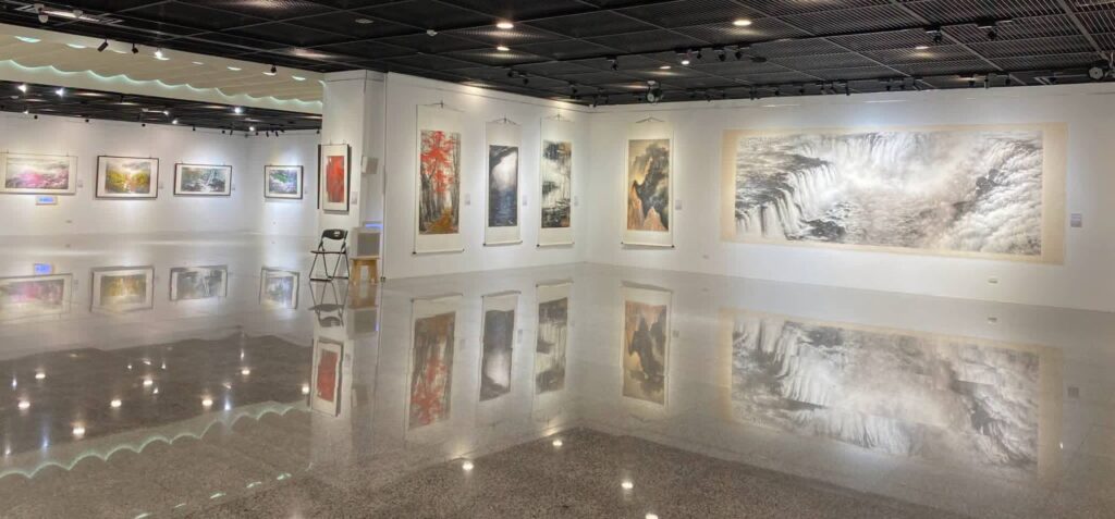 ▲在國立彰化生活美學館登場的袁之靜老師創作展,將生活美學拉近觀者眼前,深具意義。(圖/彰化生活美學館 提供)
